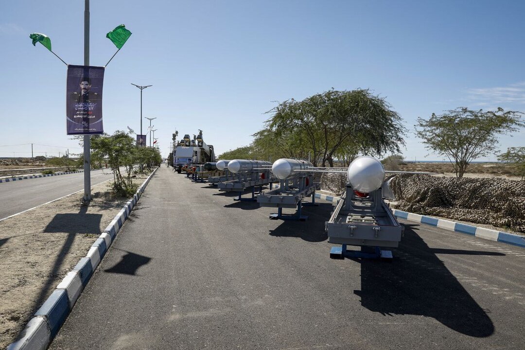 افتتاح فاز نخست منطقه جدید دوم دریایی ولایت در جاسک+ عکس