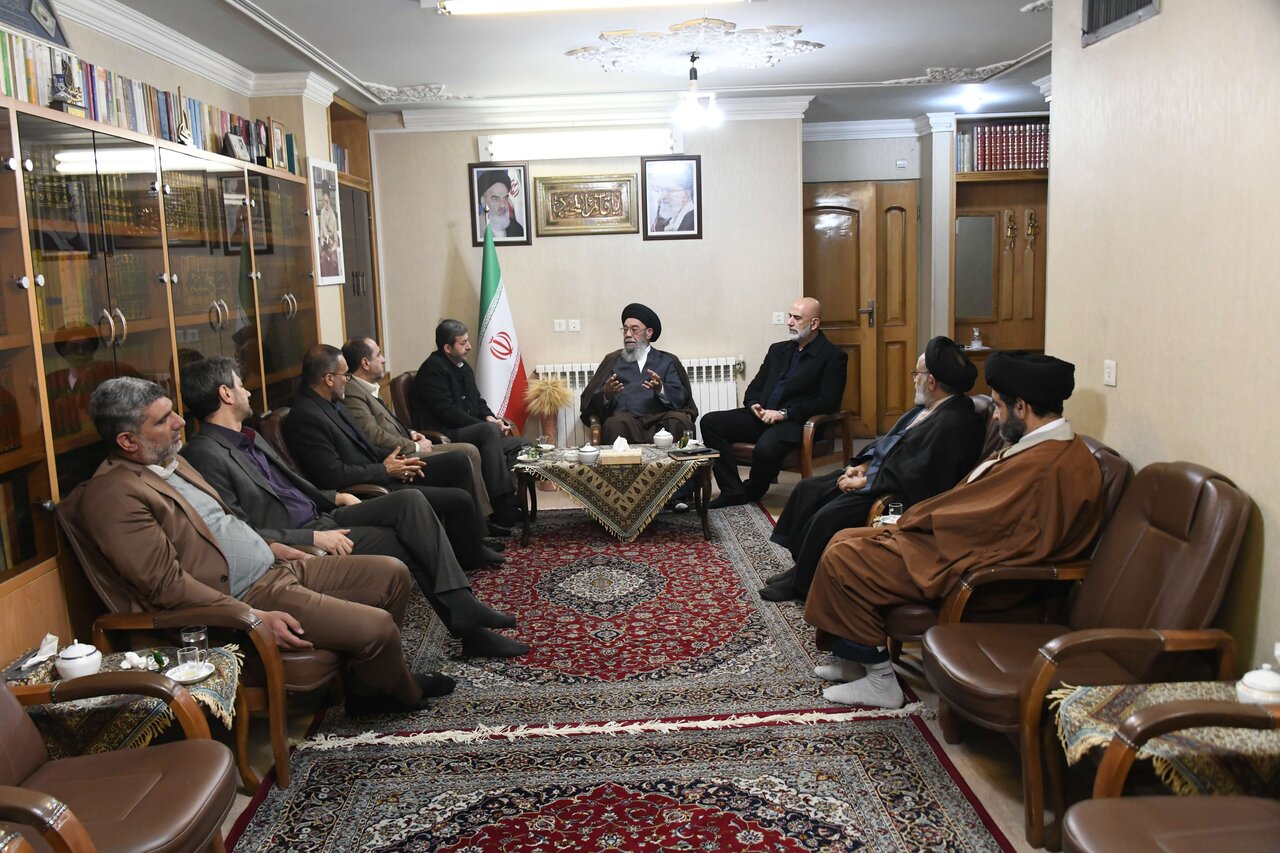 بودجههای عمرانی، تنها باید صرف امور زیربنایی شود