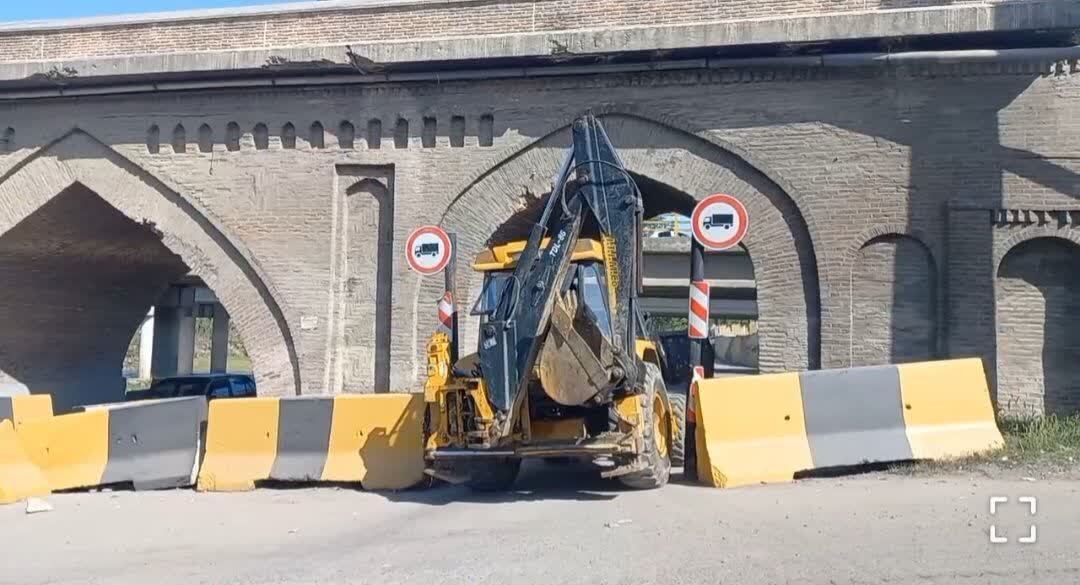 پل محمدحسنخان بابل، قربانی عبور خودروهای سنگین/ یادگار تاریخ در برابر بیتوجهی امروز