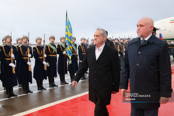 ورود رئیس جمهور به مسکو