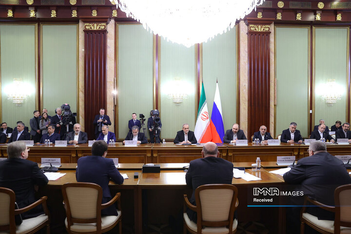 دیدار با نخست وزیر روسیه