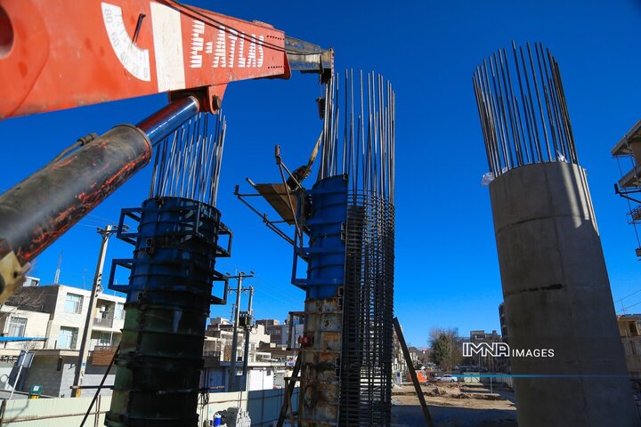 فیلم | تلاش برای بهره‌برداری هرچه سریع‌تر پروژه روگذر طالقانی شهرکرد