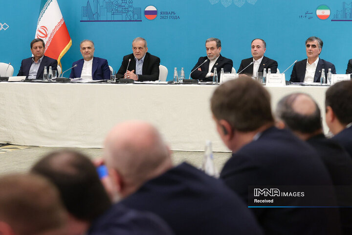 نشست با جمعی از فعالان اقتصادی روسیه