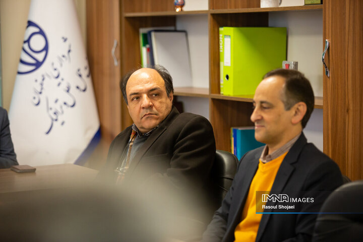 آیین رونمایی از «سامانه برخط پایش کیفیت هوا و صوت و طرح امداد دوچرخه» در اصفهان