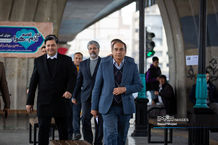 آیین رونمایی از «سامانه برخط پایش کیفیت هوا و صوت و طرح امداد دوچرخه» در اصفهان