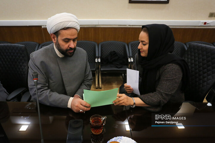 کمیته نظارتی شورای شهر اصفهان در شهرداری منطقه 8