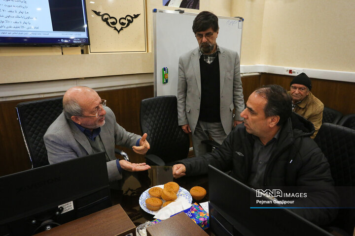 کمیته نظارتی شورای شهر اصفهان در شهرداری منطقه 8