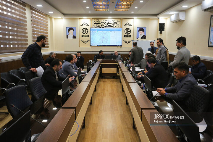 کمیته نظارتی شورای شهر اصفهان در شهرداری منطقه 8