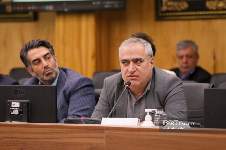 جلسه احزاب و تشکل های سیاسی استان با استاندار اصفهان