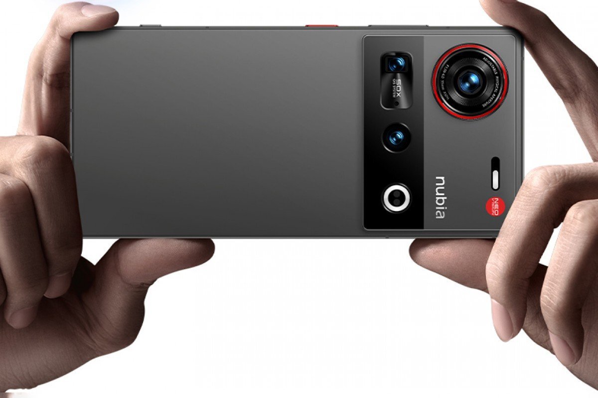 نوبیا Z70 Ultra