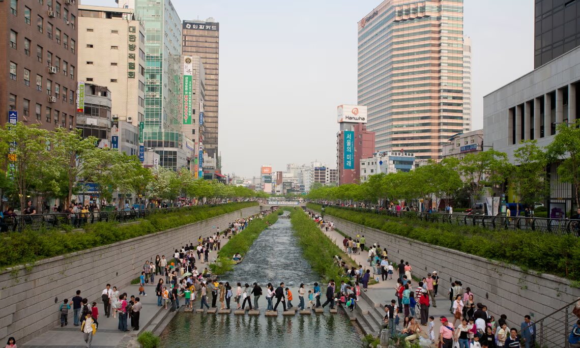 افزای  پویایی اجتماعی با تلفیق تفریح و ورزش در فضاهای شهری