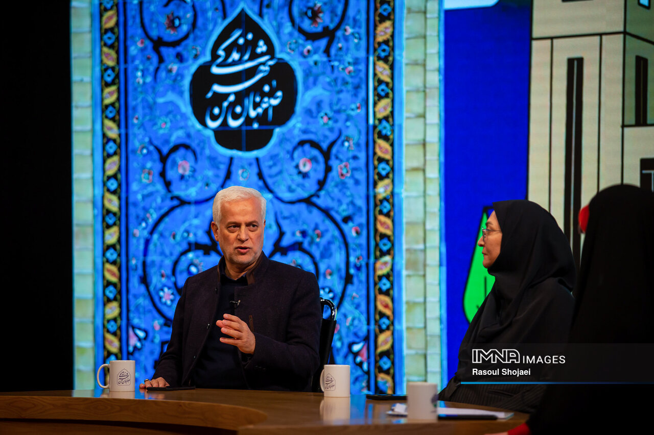 ۵۰ درصد آب مورد نیاز فضای سبز شهر اصفهان از پساب استاندارد تأمین میشود