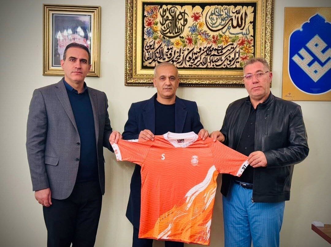 افضل سرمربی مس سونگون شد +عکس