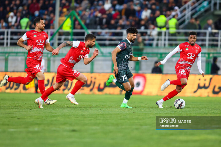 هفته شانزدهم لیگ برتر؛ ذوب‌آهن - پرسپولیس