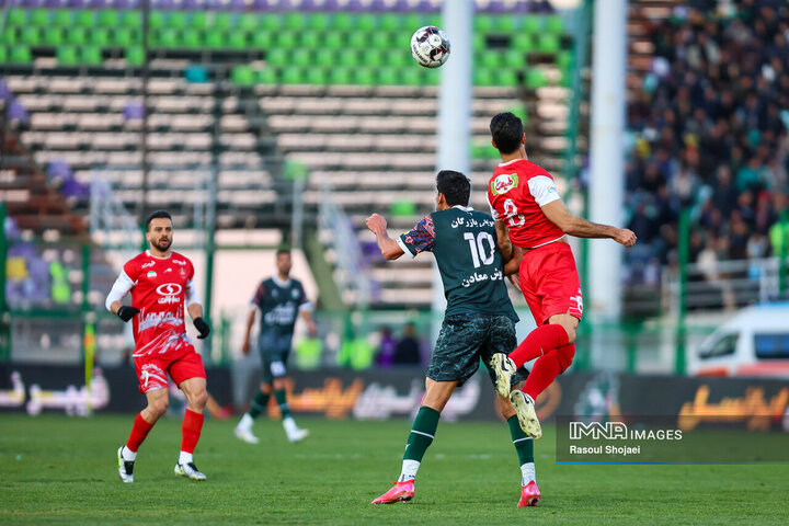 هفته شانزدهم لیگ برتر؛ ذوب‌آهن - پرسپولیس