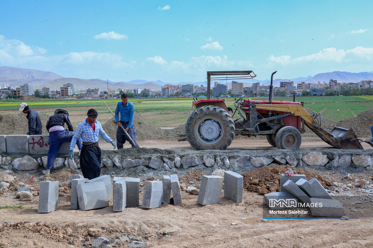 شهرهایی که زیر بار ترافیک خم شدهاند