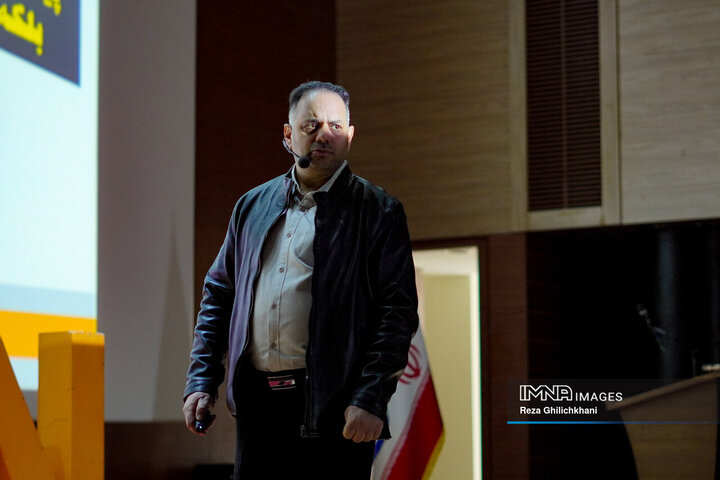 رویداد هوش مصنوعی دانشگاه آزاد اسلامی نجف‌آباد