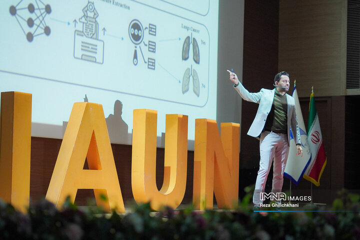 رویداد هوش مصنوعی دانشگاه آزاد اسلامی نجف‌آباد