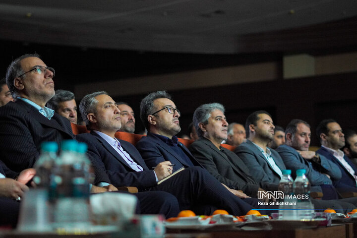 رویداد «شفق» باید از رشته حقوق فراتر رود و به همه حوزه‌های علمی و تخصصی گسترش یابد