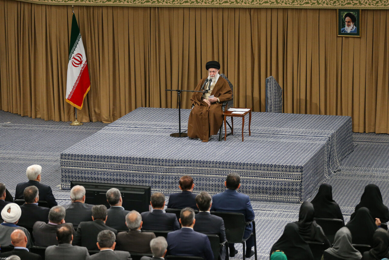 بعثت، نوری که هنوز راهنماست