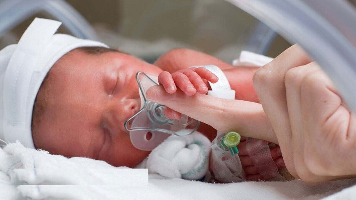 تغذیه با شیر مادر کلید سلامتی نوزادان