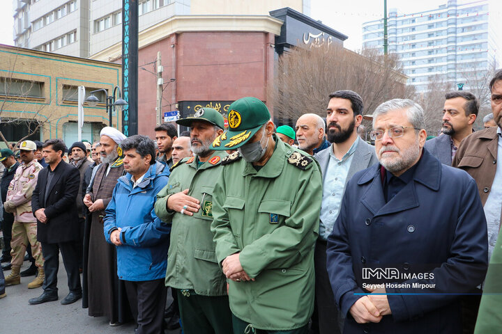 مراسم تشییع همسر سردار شهید «عبدالحسین برونسی»