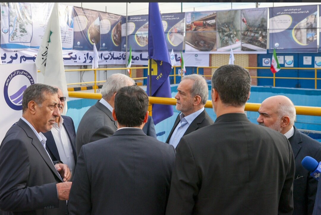 رئیس جمهور از طرح فاضلاب اهواز بازدید کرد