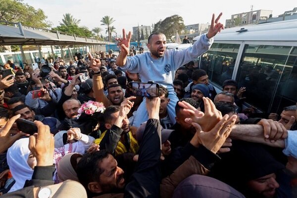 Celebrations Erupt as Israel Releases 200 Palestinian Prisoners in Ceasefire Deal