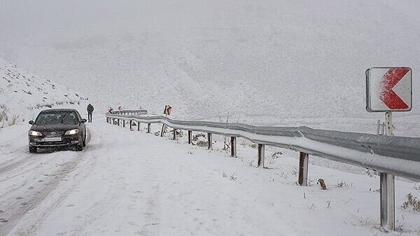 بارش باران و برف در استان های کشور بهمن ۱۴۰۳ + فیلم