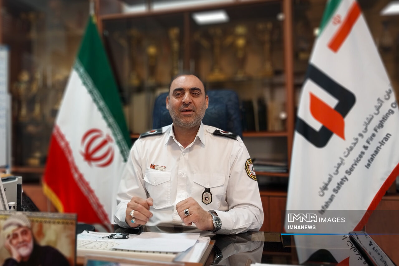 تدوین سند هوش مصنوعی در آتشنشانی اصفهان/رونمایی از اولین پهپاد آتشنشان تا پایان سالجاری