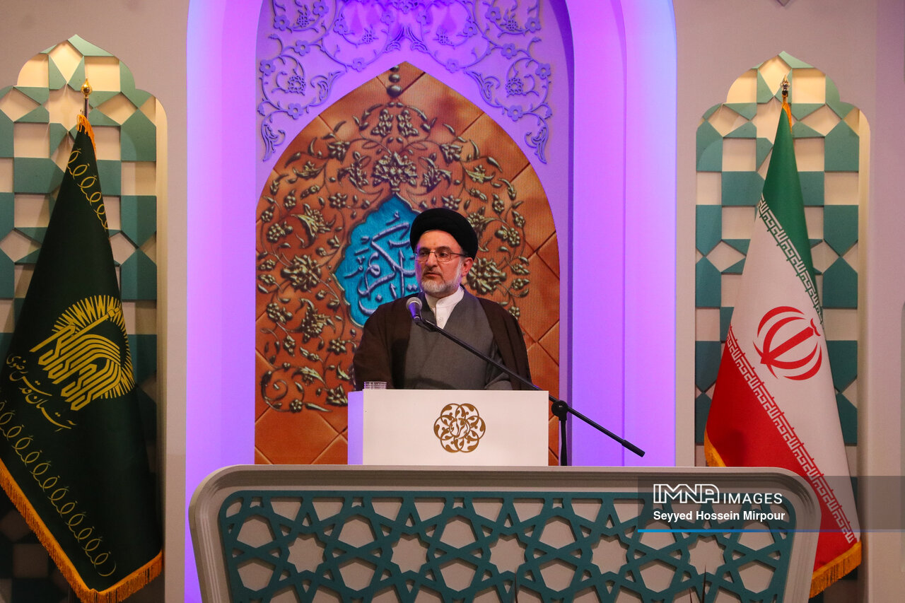 تلاوت قرآن در مسابقات بینالمللی قاری قرآن در مسابقات بینالمللی