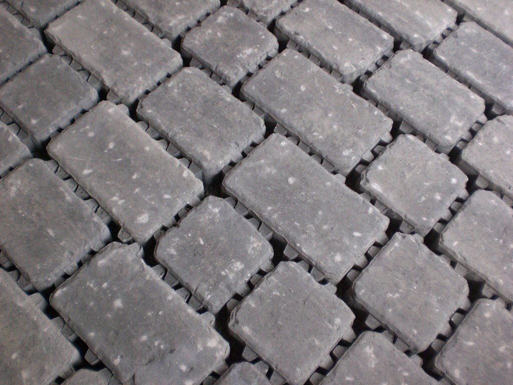 جلوگیری از هدررفت آب در شهرها با سنگفرشهای نفوذپذیر