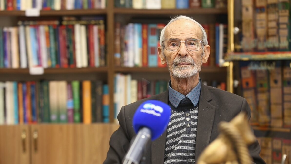 خاک وطن و قصههایش؛ یادبودی در کلاسهای درس