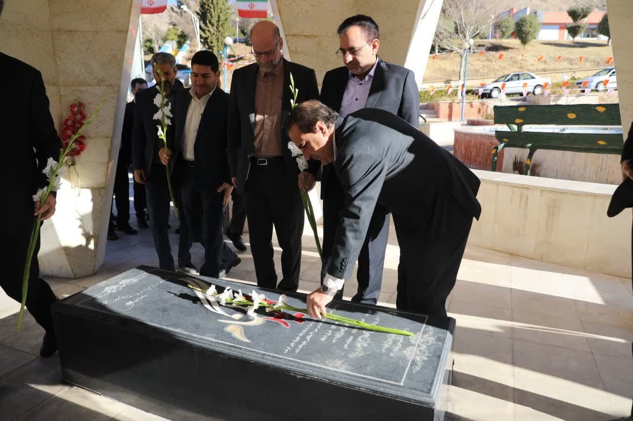 مردم ایمنترین تکیهگاه برای نظام و انقلاب هستند