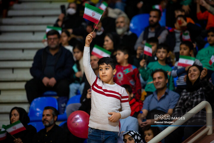 دومین شب جشن دهه فجر خانواده اتوبوسرانی شهرداری اصفهان