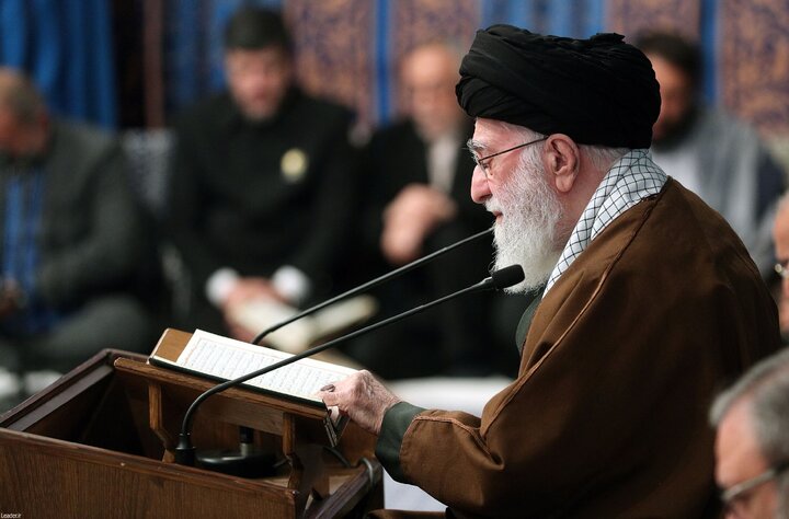 دیدار شرکت‌کنندگان در مسابقات بین‌المللی قرآن با رهبر انقلاب