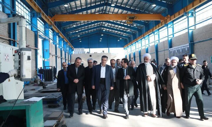 بهره‌برداری از ۵۴ طرح عمرانی و اقتصادی در شهرستان زرندیه