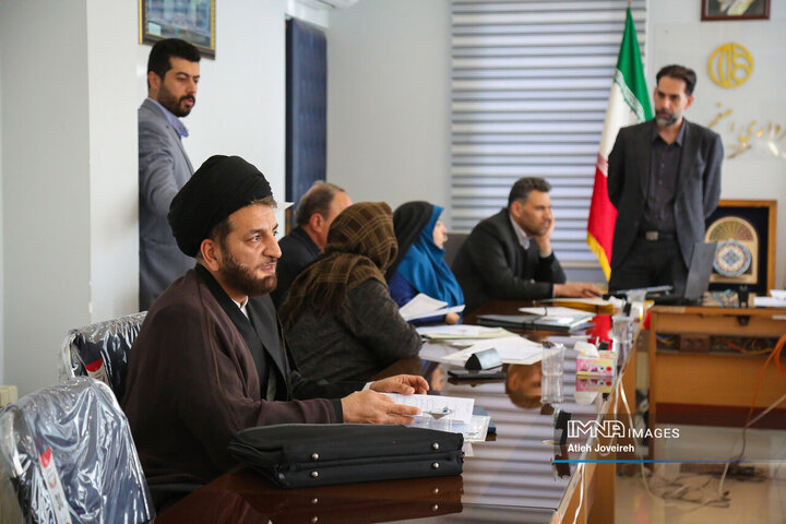 کمیته نظارتی شورای شهر اصفهان در شهرداری منطقه 9