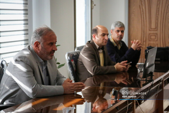 کمیته نظارتی شورای شهر اصفهان در شهرداری منطقه 9