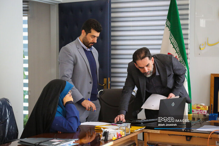 کمیته نظارتی شورای شهر اصفهان در شهرداری منطقه 9