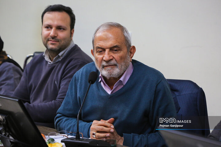 «سوخت سبز» باید در دستور کار بودجه ۱۴۰۴ شهرداری اصفهان قرار گیرد