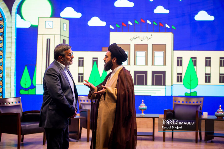 پشت صحنه برنامه تلویزیونی «اصفهان من»