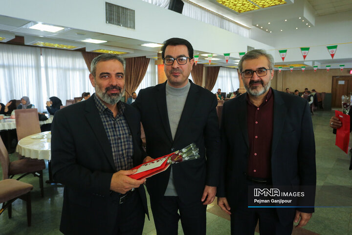 مراسم تجلیل از جانبازان و فرزندان شاهد شهرداری اصفهان