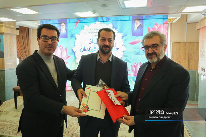 مراسم تجلیل از جانبازان و فرزندان شاهد شهرداری اصفهان