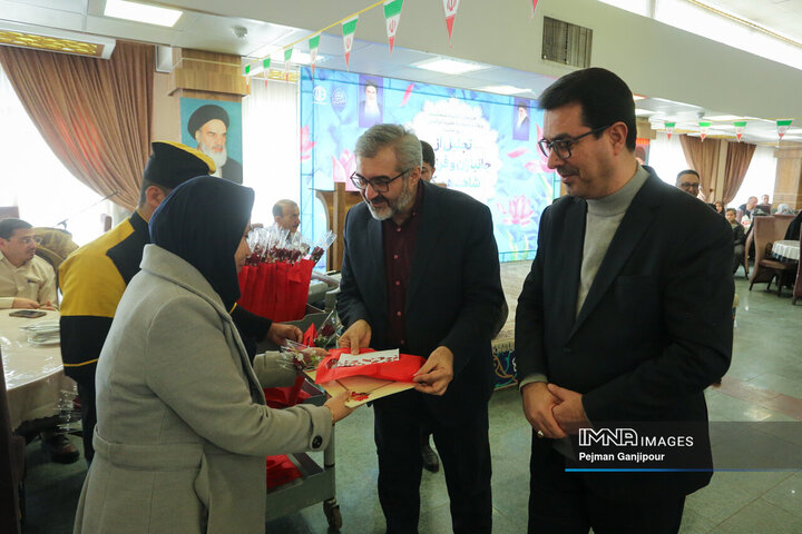 مراسم تجلیل از جانبازان و فرزندان شاهد شهرداری اصفهان