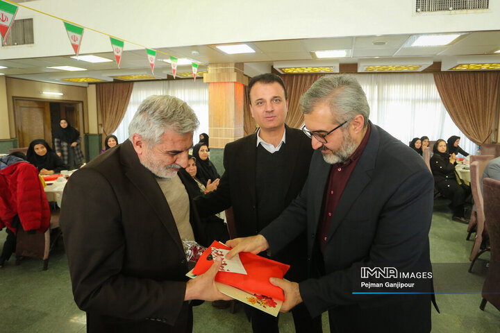 مراسم تجلیل از جانبازان و فرزندان شاهد شهرداری اصفهان