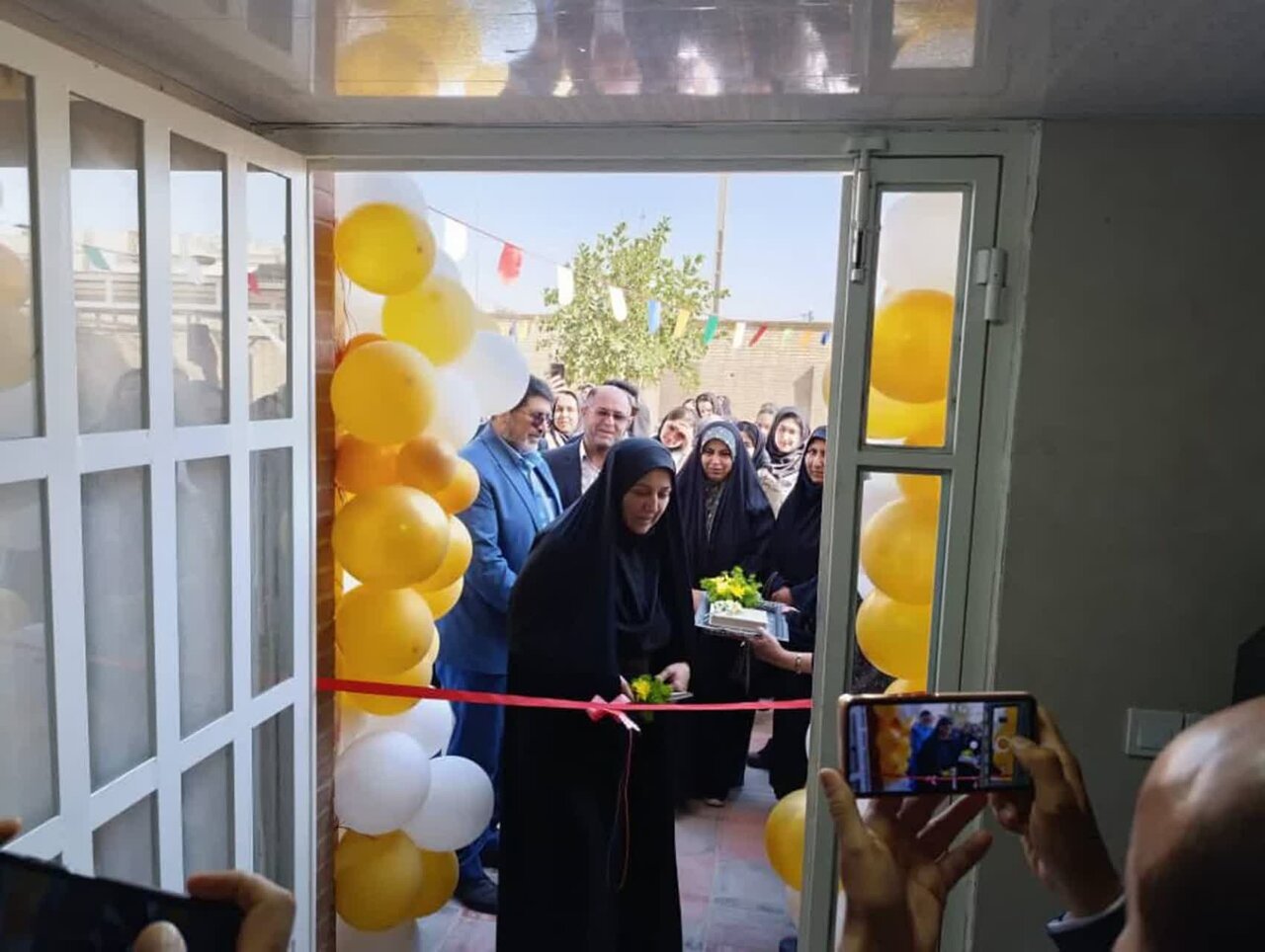 افتتاح مرکز آموزش فنی و حرفهای خواهران بهبهان همزمان با دهه فجر