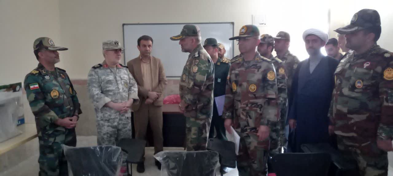 افتتاح مجتمع مهارتآموزی کارکنان وظیفه نیروی زمینی ارتش در اهواز همزمان با دهه مبارک فجر