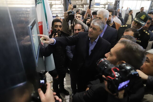 افتتاح پروژههای صنعتی در ابهر با حضور رئیس سازمان انرژی اتمی