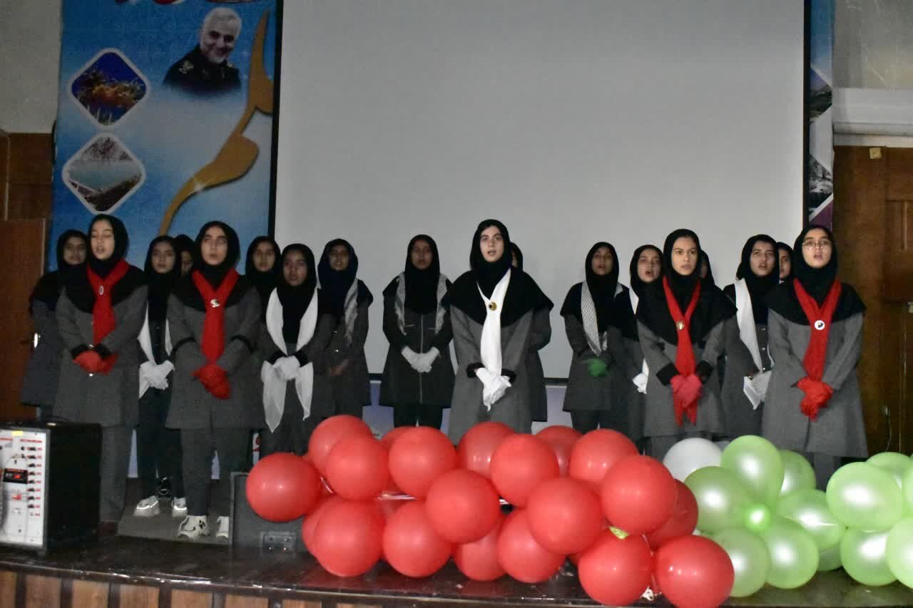 همایش «یاوران انقلاب، پیشتازان مقاومت» برگزار شد